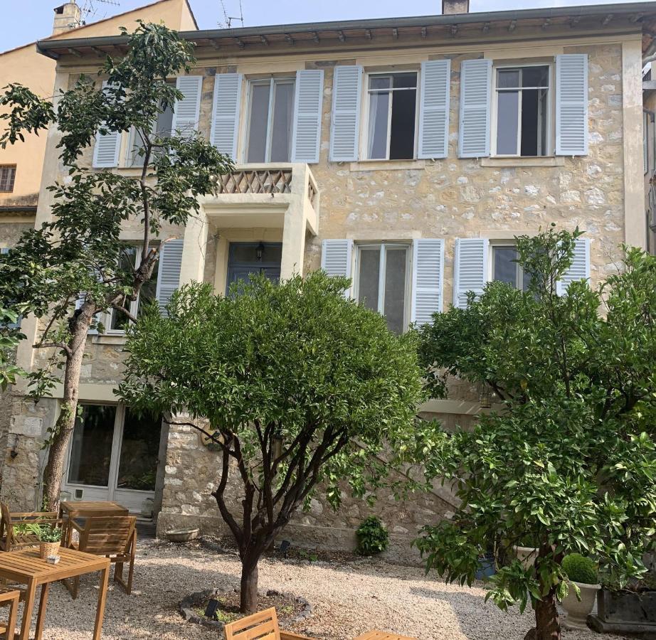 Le Jardin D'Elma Bed & Breakfast Vence Dış mekan fotoğraf