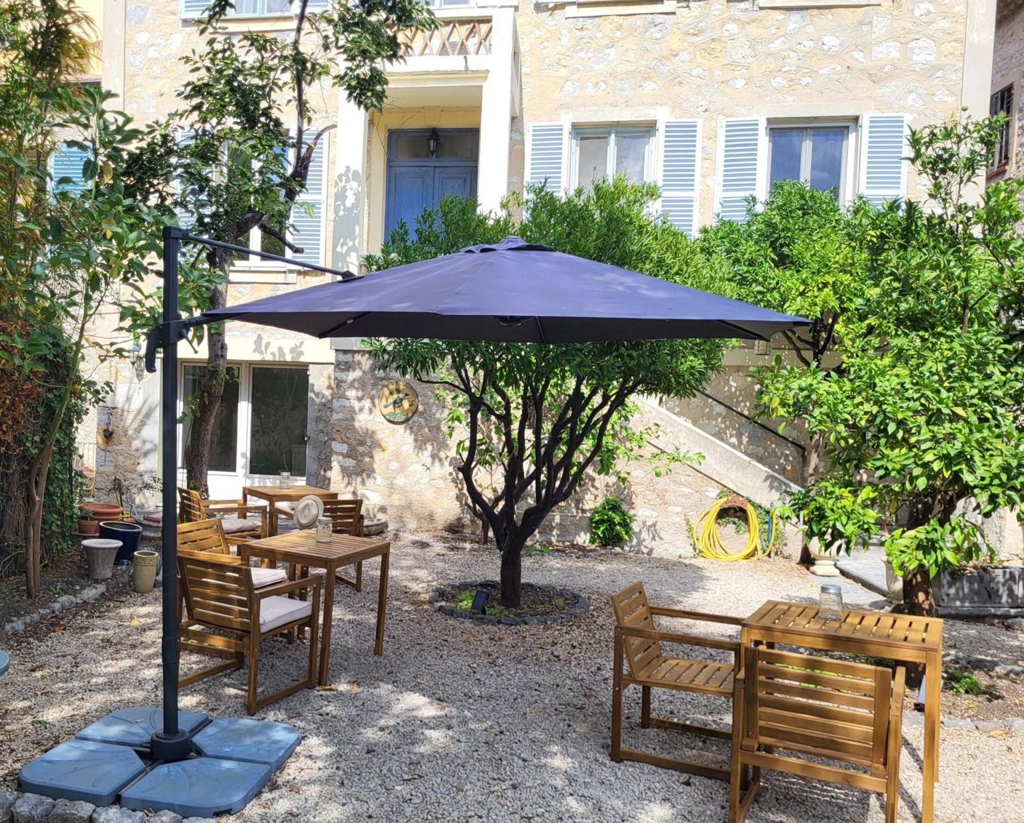 Le Jardin D'Elma Bed & Breakfast Vence Dış mekan fotoğraf